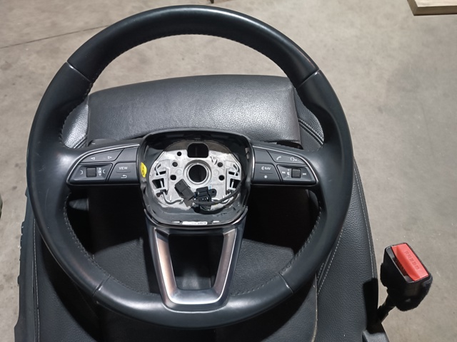 VAG 80A419091J Руль в наличии Ровно