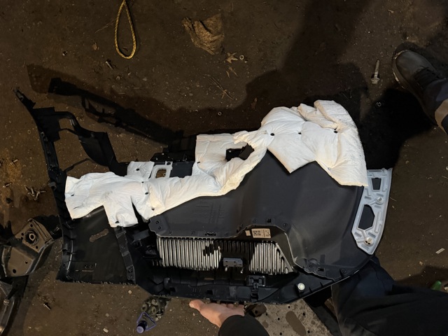 849505MR0A NISSAN купить в Киев