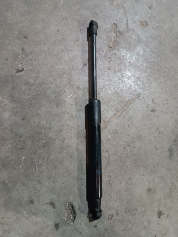 Амортизатор капота газовый 8R0823359A VAG