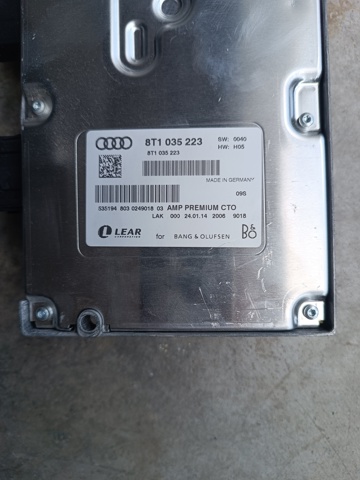 Усилитель сигнала антенны 8T1035223 VAG