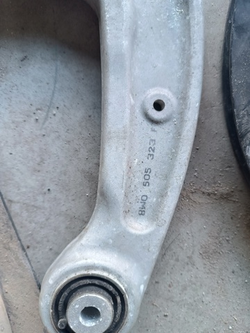 Балансир подвески задний левый 8W0505323F VAG