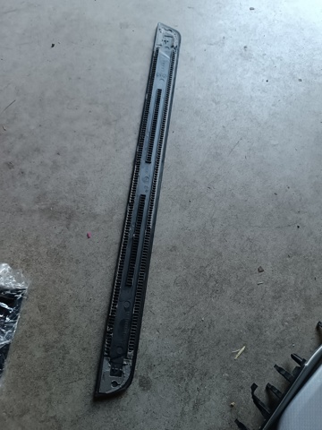 8W0853374F VAG купить в Кривой Рог