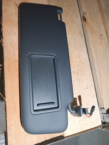 Козырек солнцезащитный автомобиля 8W0857552B7C0 VAG
