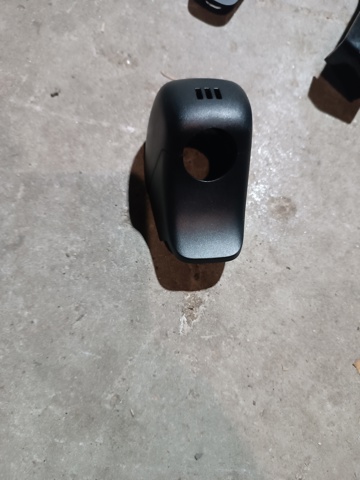 VAG 8W08589374PK Накладка (крышка) кронштейна зеркала салона в наличии Житомир