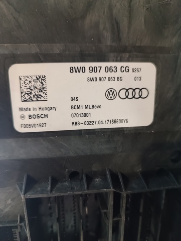 Модуль управления (ЭБУ) бортовой сети 8W0907063CG VAG