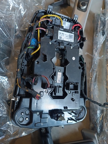VAG 8W0947135AK Плафон салона в наличии Украина