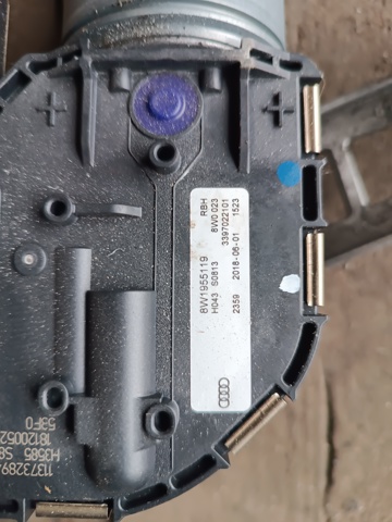 VAG 8W1955023A Трапеция дворников в наличии Черкассы