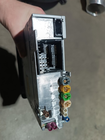 8W5035880D VAG купить в Киев