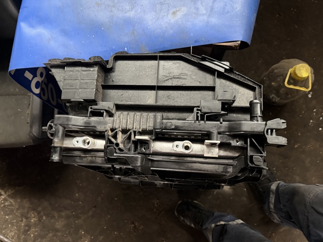 921105MP0A Радиатор кондиционера купить Запорожье