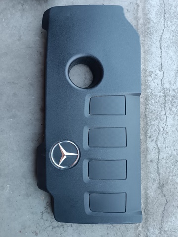 MERCEDES A2600100000 Крышка двигателя в наличии Ирпень