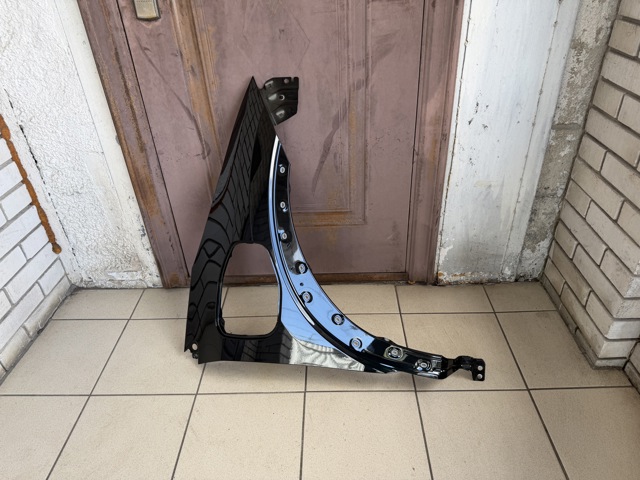 Переднее правое крыло F31005MPMA NISSAN