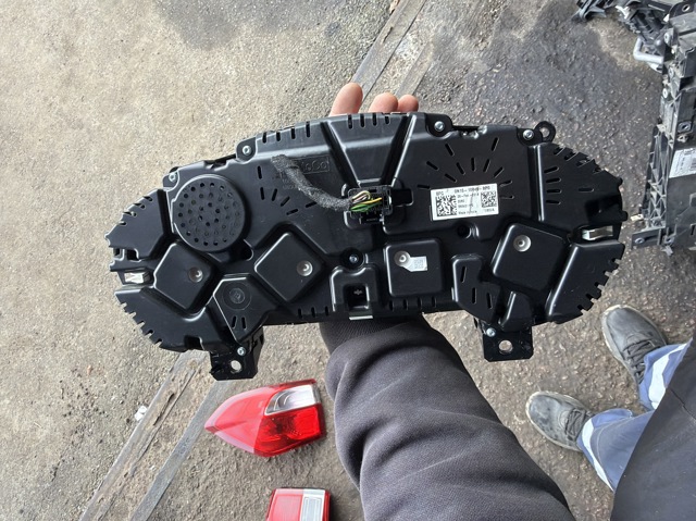 FORD GN1510849BPG Приборная доска (щиток приборов) в наличии Павлоград