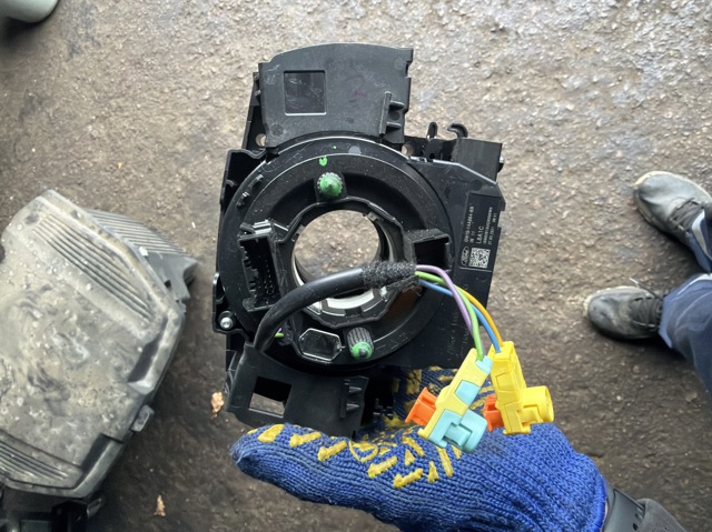 Кольцо AIRBAG контактное, шлейф руля GN1514A664BB FORD