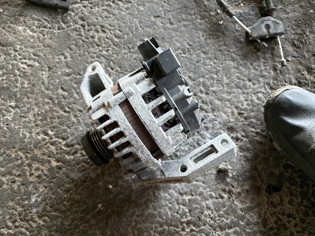 GN1Z10346A FORD Генератор купить в Хмельницкий