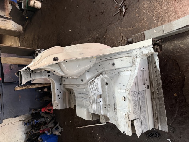 LJ8Z5827841A купить Полтава