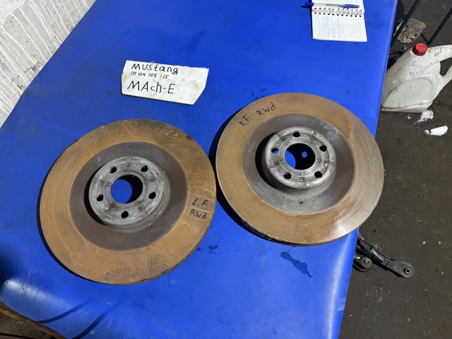 Передний тормозной диск LJ9Z1125B FORD