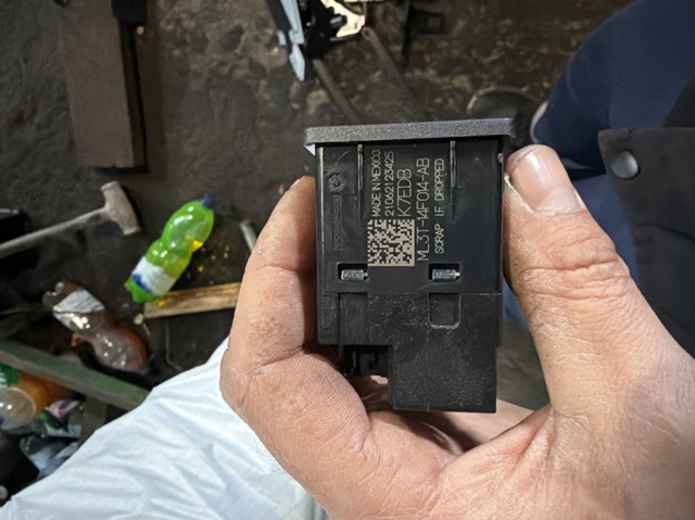 ML3T14F014AB купить Украина