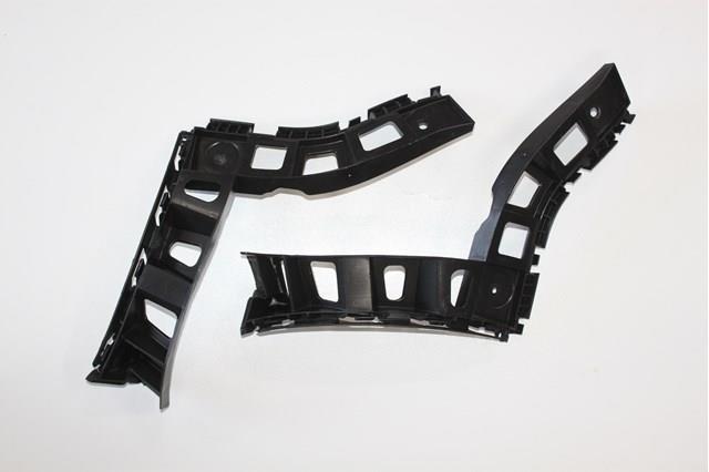 Правый кронштейн заднего бампера 5N0807394A VAG