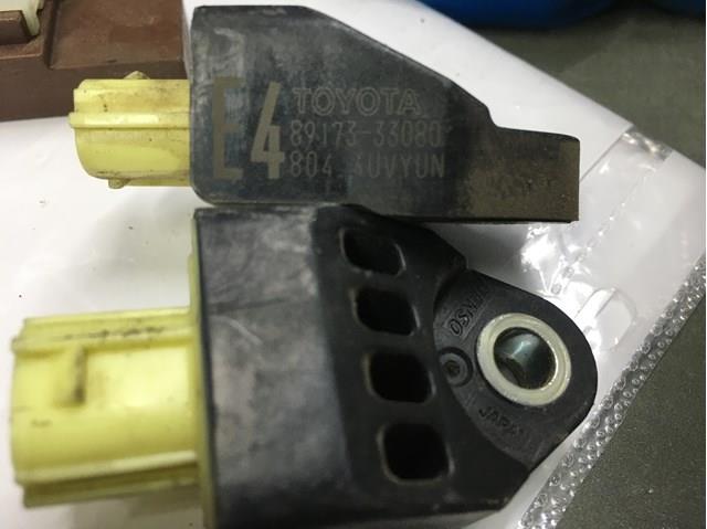 Датчик Эйрбэг передний 8917333080 TOYOTA