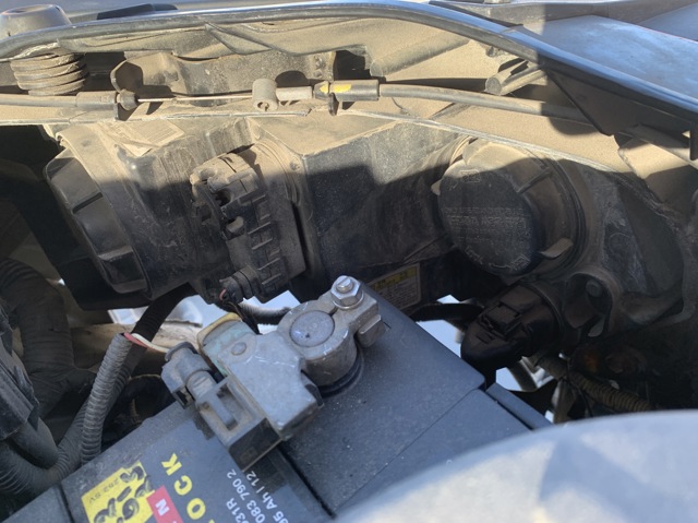 921012P140 HYUNDAI Левая фара купить в Сумы