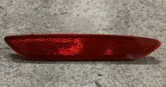 Катафот заднего бампера 92406G2000 HYUNDAI