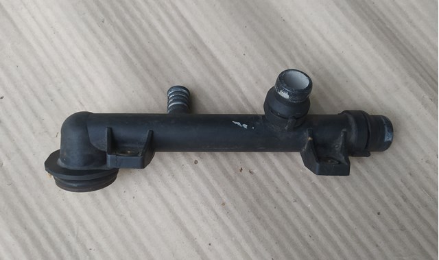 11531709232 Фланец системы охлаждения купить Запорожье