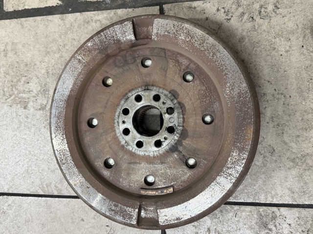 05L105266K VAG Маховик двигателя купить в Черкассы