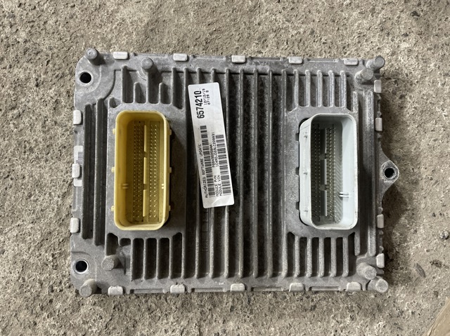 Компьютер двигателя 68434931AA CHRYSLER