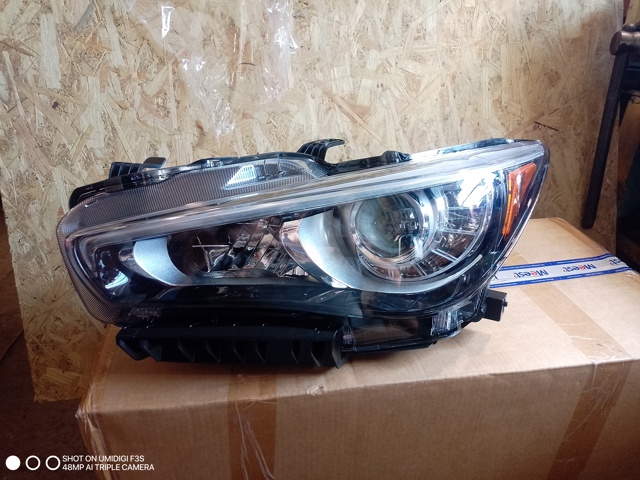 NISSAN 260606HH7A Фара левая в наличии Черкассы