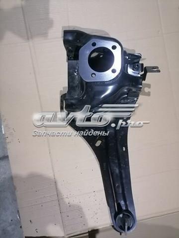 Цапфа - поворотный кулак задний, правый EH4428200 MAZDA