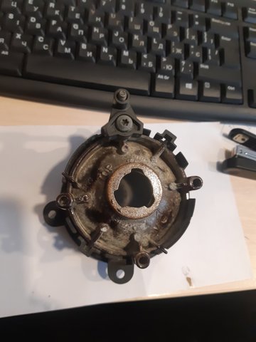 XBJ000090 LAND ROVER Фара противотуманная левая купить в Одесса