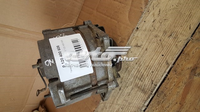 Генератор автомобильный 0120400606 BOSCH