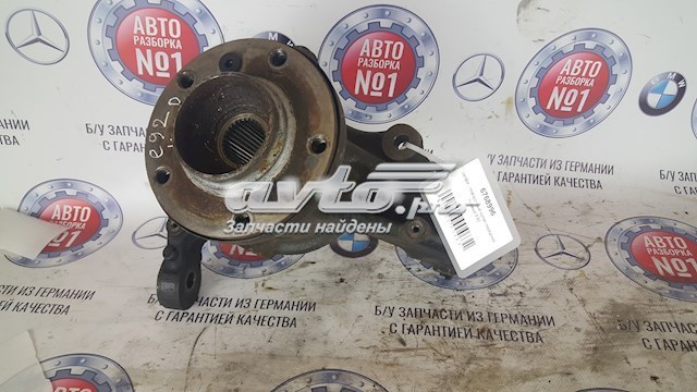 Цапфа поворотного кулака 6768996 BMW