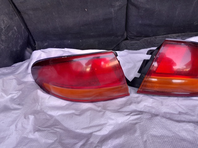 Фонарь задний левый Mazda Xedos 6 CA