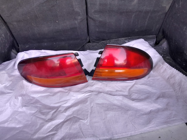 Фонарь задний левый Mazda Xedos 6 CA