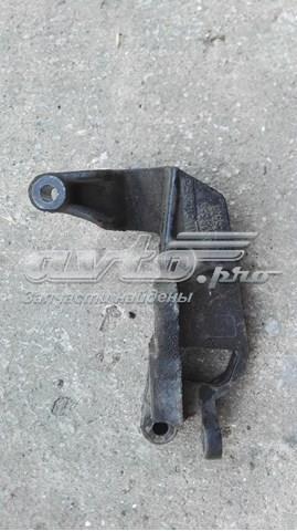 Кронштейн подушки (опоры) двигателя, левой 90538558 OPEL