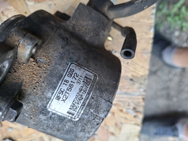 RF5C18G00 MAZDA Насос вакуумный купить в Житомир