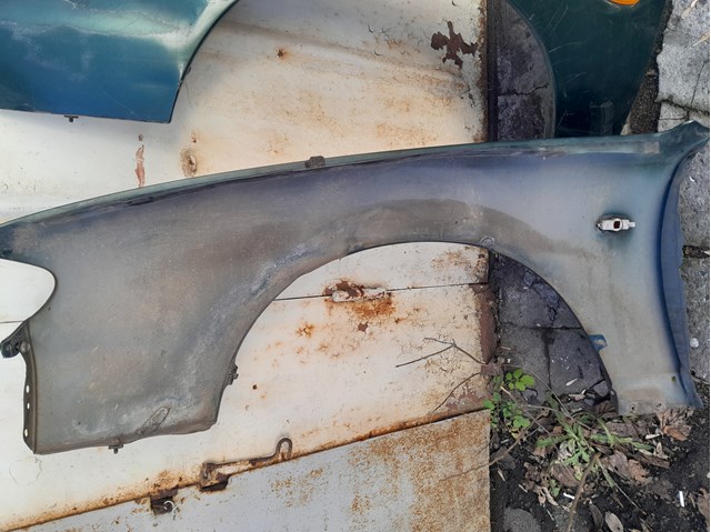 T00152111D MAZDA Крыло переднее правое купить в Каменское