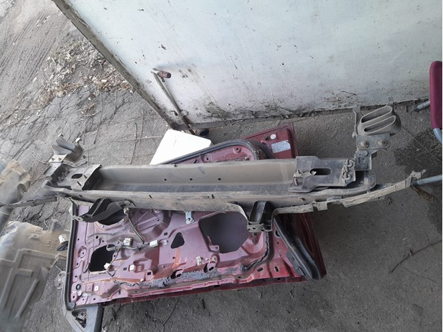 MAZDA T06050070A Усилитель бампера переднего в наличии Николаев