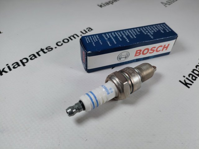 Свечи зажигания 0242235707 BOSCH