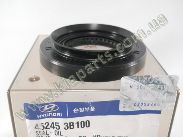 Сальник левой полуоси переднего моста 452453B200 HYUNDAI