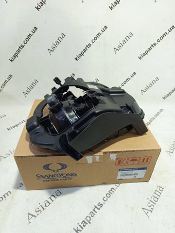 Туманка правая 8320232500 SSANG YONG