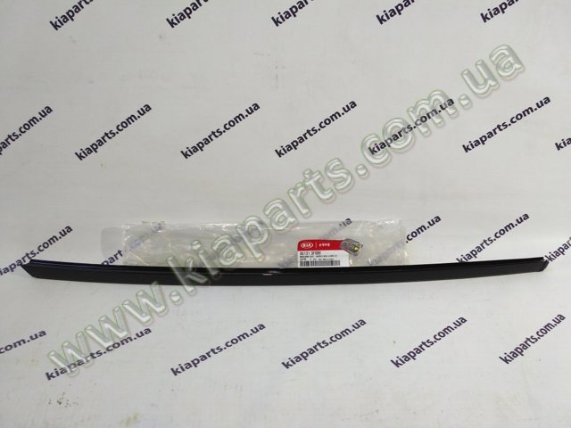 Защитная накладка переднего стекла левая 861313F000 HYUNDAI