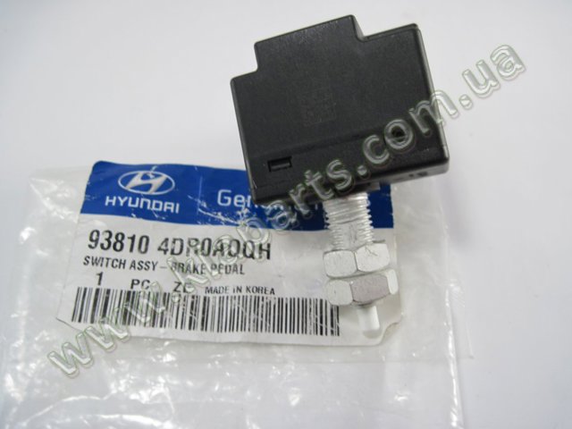 Жабка (лягушка) для стоп сигнала 938104DR0AQQH HYUNDAI