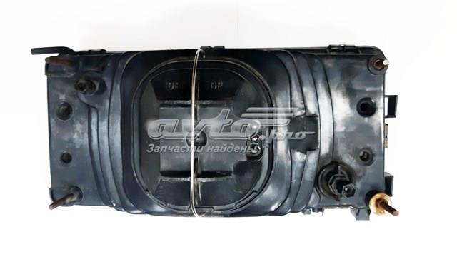 VOLVO 1321650 Фара правая в наличии Черкассы