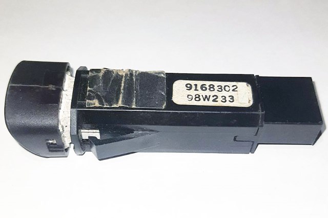 9123682 VOLVO Кнопка аварийки купить в Львов