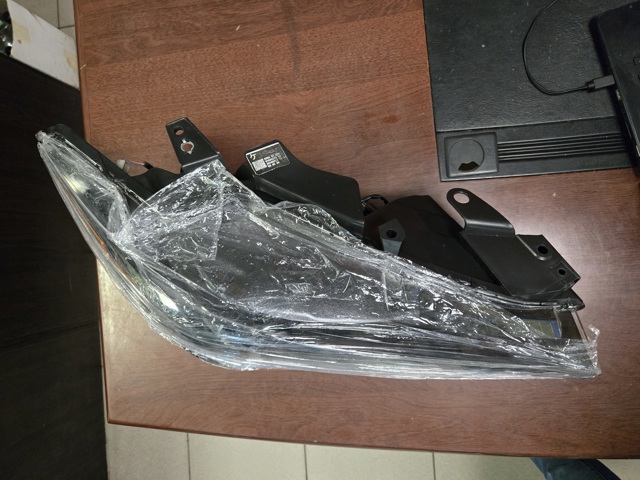KL2J51031C MAZDA Фара правая купить в Одесса