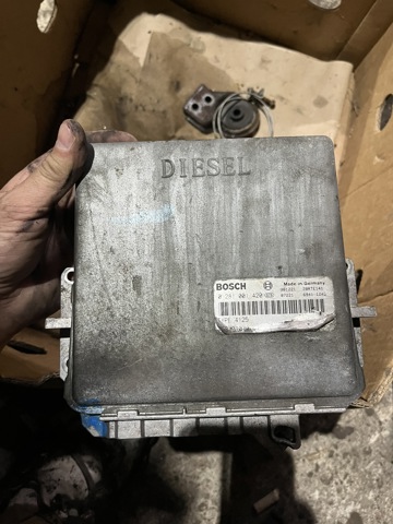 Модуль управления двигателем 0281001420 BOSCH