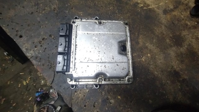 Электронный блок управления двигателем 0281010482 RENAULT