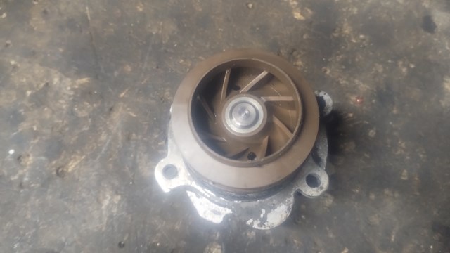 VAG 038121011J Помпа водяная (насос) охлаждения в наличии Харьков